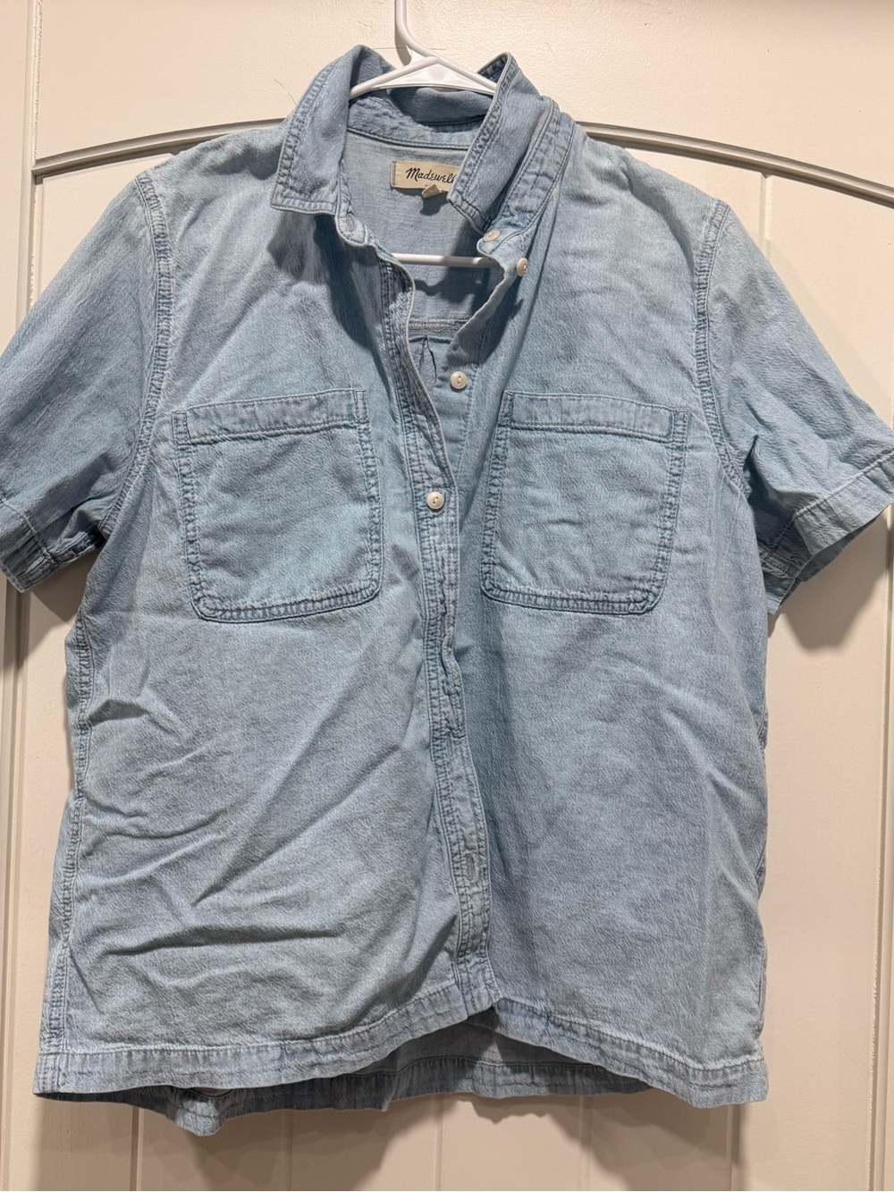 Madewell Large Light Wash Denim Short Sleeve Button Front Shirt
